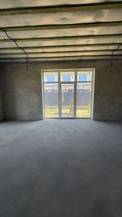 Продаж котеджу в Минаї від забудовника.