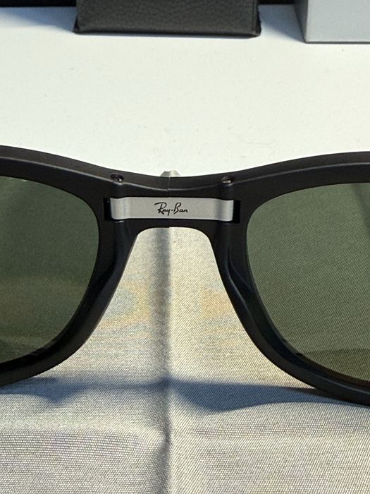 Ray-Ban Folding Wayfarer Matte Black
