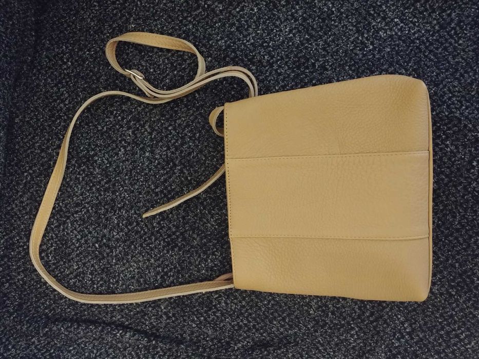 Torebka na długim pasku