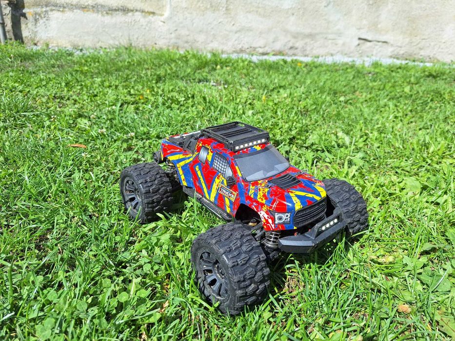 Samochód RC 1/14 JIUSI PT14R