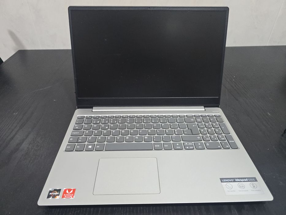 Lenovo Ideapad 330S para peças