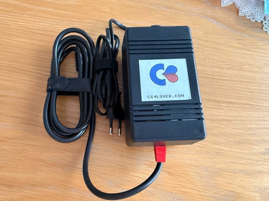 Zasilacz do Commodore C64/C128 od C64LOVERS! - Praktycznie jak NOWY! - POLECAM!