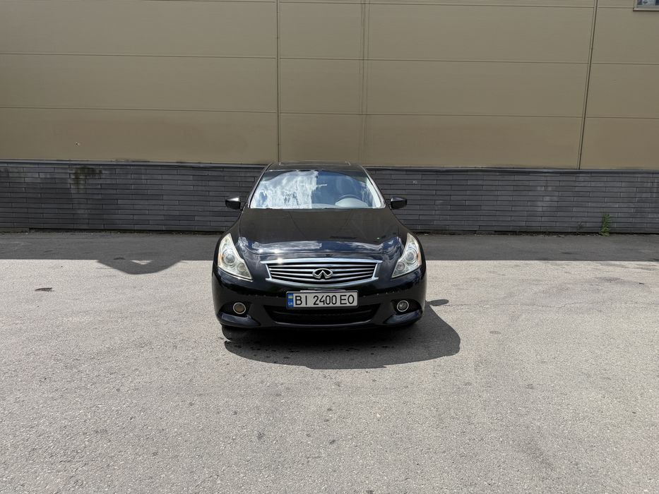 Infinity G25 2011 2.5 газ бензин