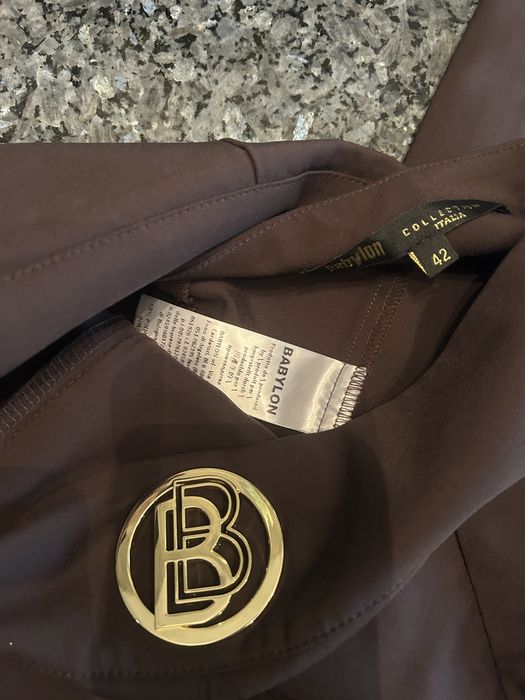 Spodnie Babylon czekoladowe-zlote logo r.42