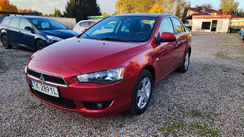 Mitsubishi Lancer