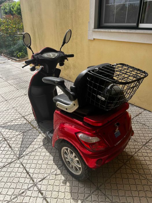Vortex R3S  Triciclo elétrico scooter moped a bateria