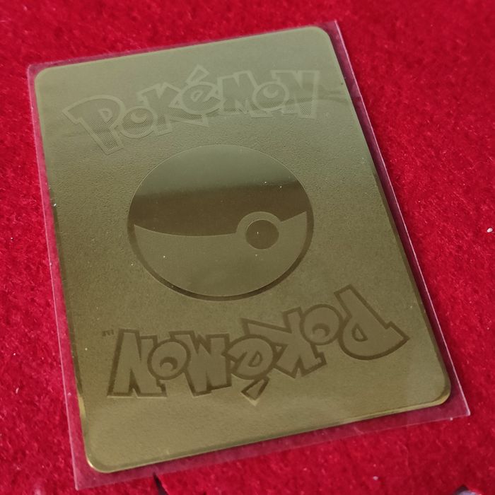 Karta Pokemon Metalowa Złota Mega Charizard X