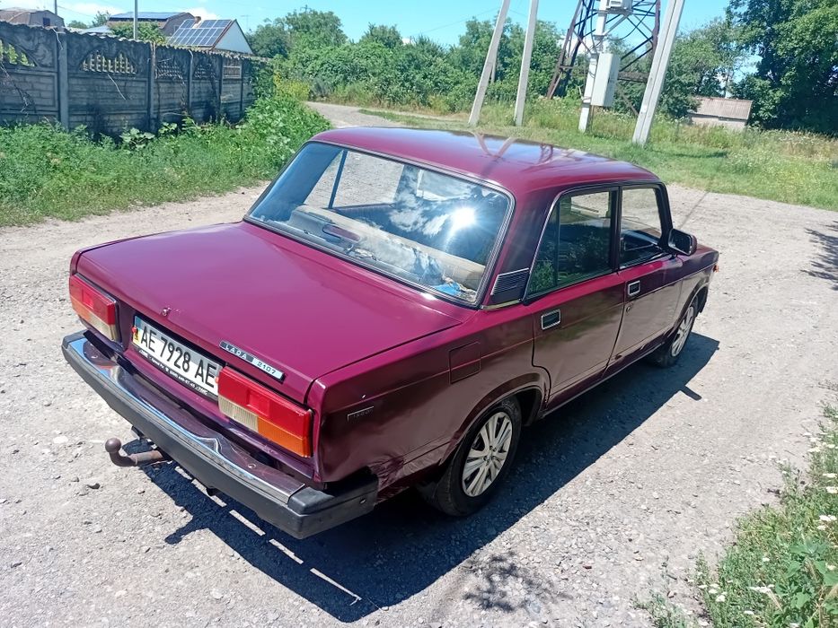 Продам ваз 2107  в отличном  состояний