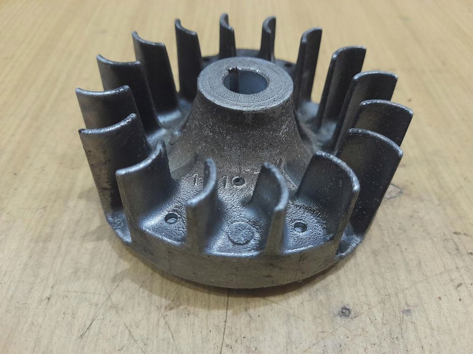 Maruyama Be 230 Magneto Koło Magnesowe