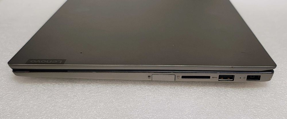 Lenovo ThinkBook 14 IIL Core i5 gen-10 Ram 8 GB SSD 512 Win 11 Office