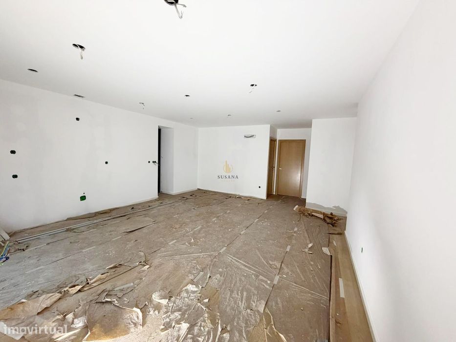 Apartamento T1+1 Venda em Cavernães,Viseu