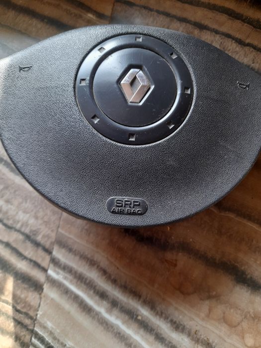 Подушка безпекі рено меган 2