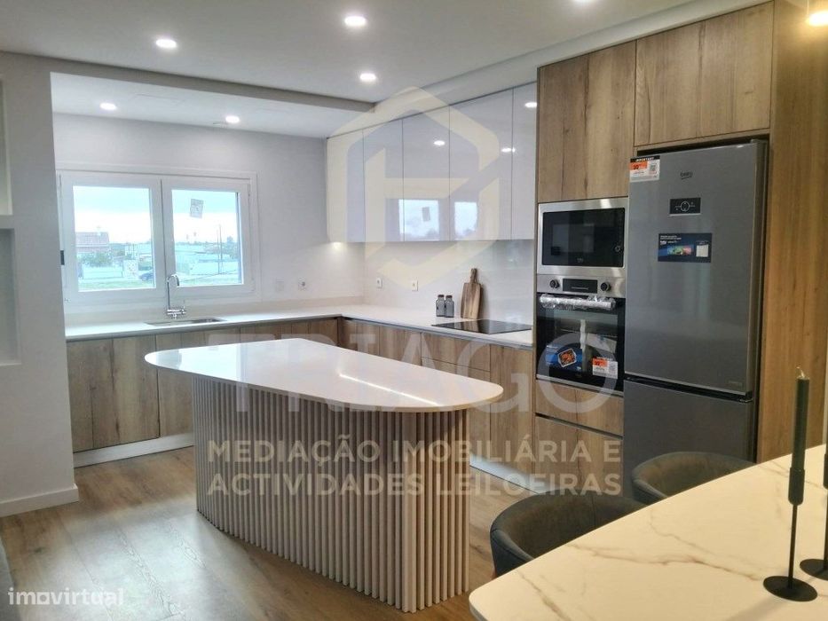 Fantástico Apartamento T3 NOVO — Benavente, Santarém