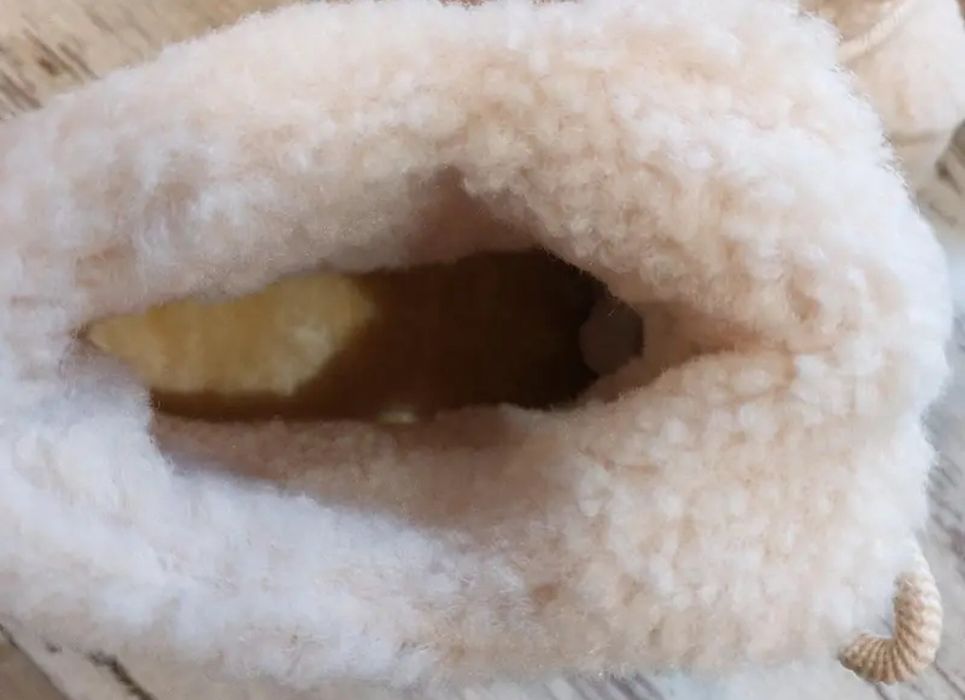 Nowe damskie buty śniegowce mukluki emu 39 futerko ecru