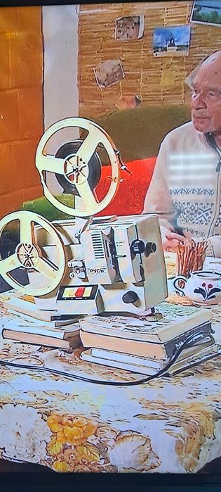 Projektor RUŚ 8 mm produkcji ZSRR