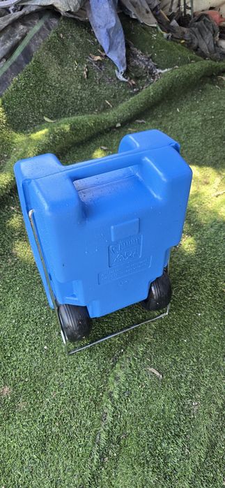 depósito de água portátil Fiamma Roll-Tank 23F