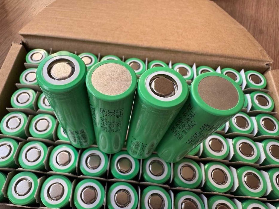 НОВІ Samsung INR18650 25R 2500mAh 20A високострумові акумулятори