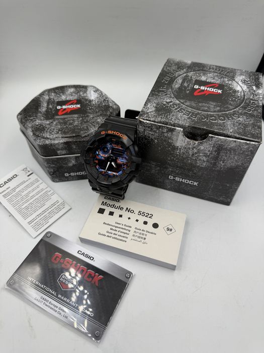 Oryginalny zegarek Casio G-Shock GA-700CT, piękny stan, pudełko, dokumenty