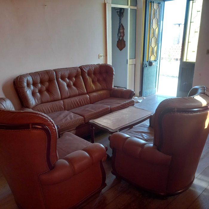 Mobília  antiga  para casa moderna