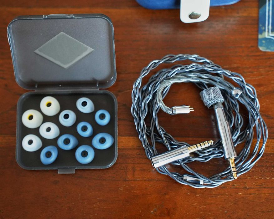 Queen of Audio AVIATION