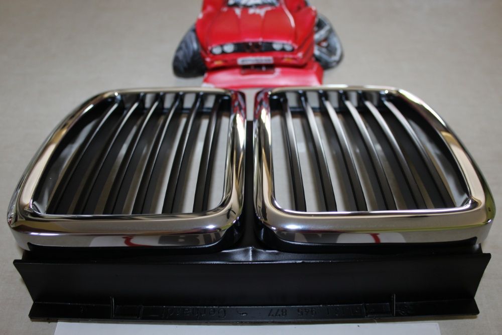 BMW E30 Atrapa Nerka Przód Nowa Oryginał Chrom Części BMA