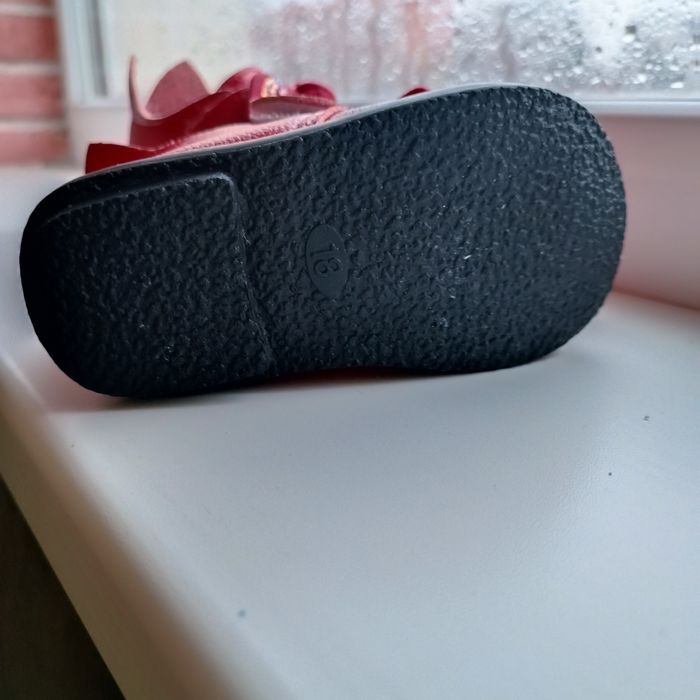 Взуття на дівчинку, черевички, ботинки на девочку