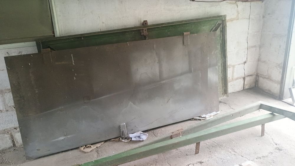 Дверь металлическая входная