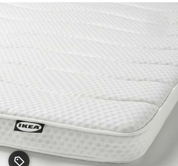 Topper (Sobrecolchão) 1,40 × 2,00 IKEA 100,00 €