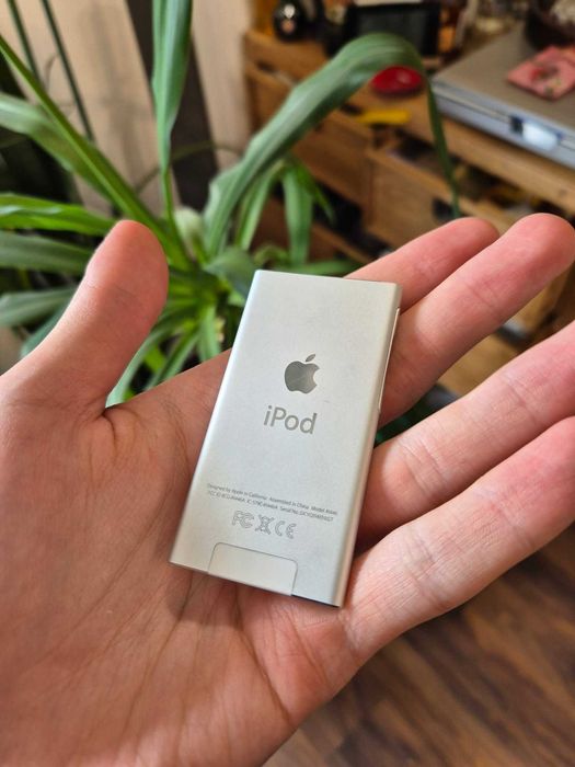 iPod nano 7. generacji 16GB | kabel ładowania | w pełni sprawny