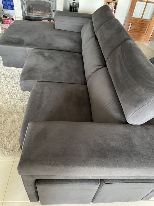Vendo sofa/  menos metade do preço liquido
