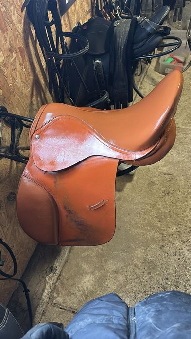 Siodło skokowe wszechstronne, siodła tanio