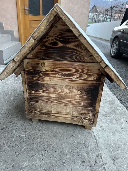 Будка для маленького собаки