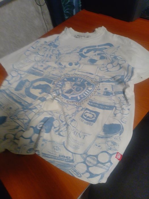 Редкая тишка Ecko unltd graffity