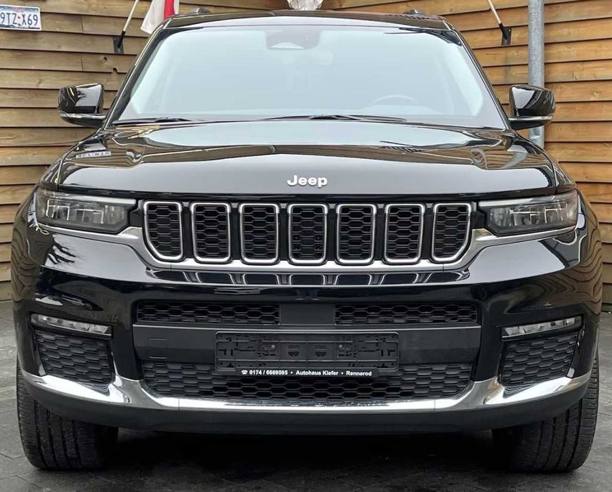 Бампер Jeep Grand Cherokee WL WK2 Джип розборка шрот