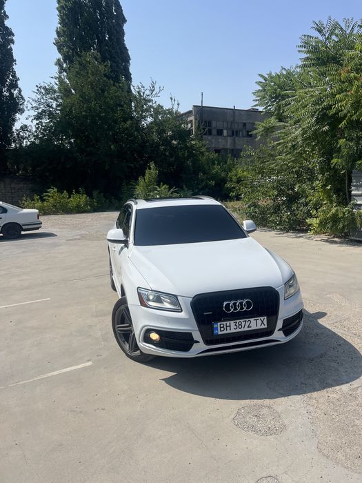 Продам  Ауди Q5 2014 года
