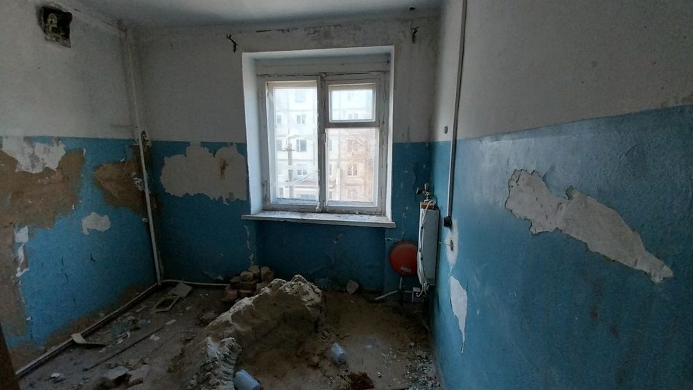 3-КІМНАТНА квартира в Підгородній під ремонт - View 5