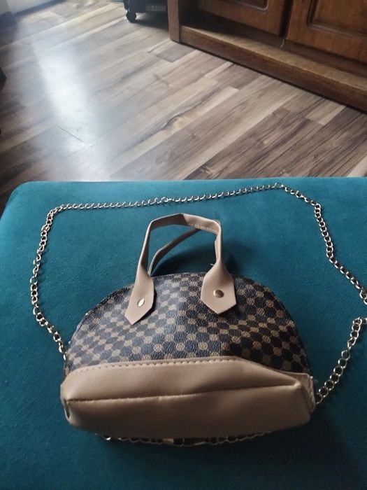 Torebka mała poręczna na mały portfelik i telefon