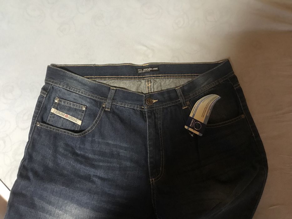 Nowe męskie jeansy, duży rozmiar