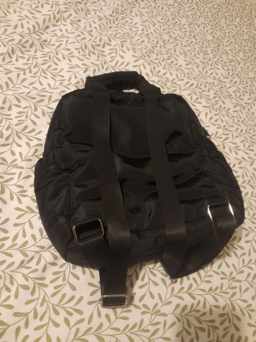 Mochila preta da Primark
