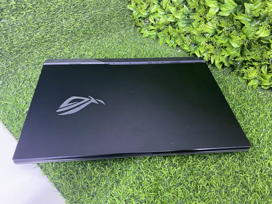 Ноутбук ігровий Asus rog strix 17.3 300hz ryzen 9 5900x 32/1tb rtx 3080 8gb