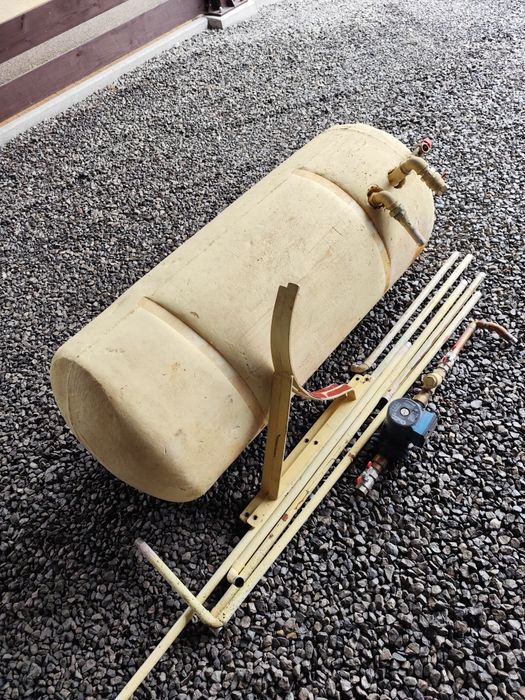 Wymiennik dwupłaszczowy ciepłej wody 300 litrów