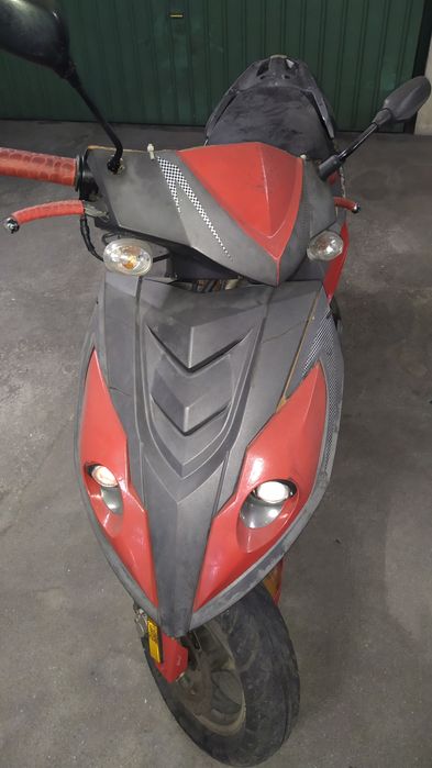 Scooter 50cc grande, ideal p Uber, Bolt ou Glovo