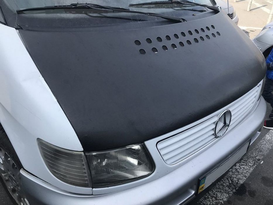 Mercedes Vito W638 1996-2003 рр. Чохол капота (шкірозамінник)