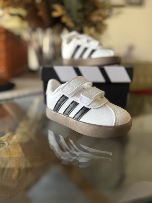 Adidas Court 3.0 bebé