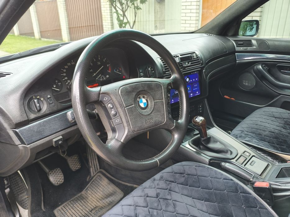 BMW e39 528i газ/бензин