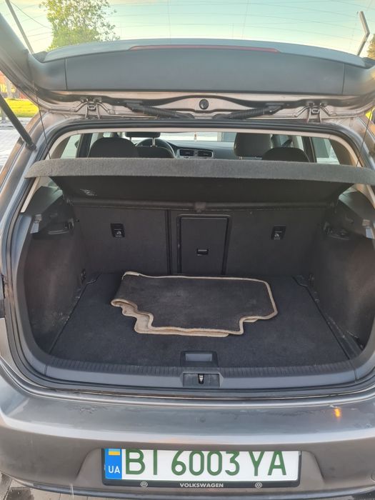 Продам  Volkswagen e-Golf