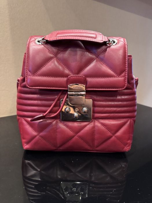 Жіночий рюкзак Furla