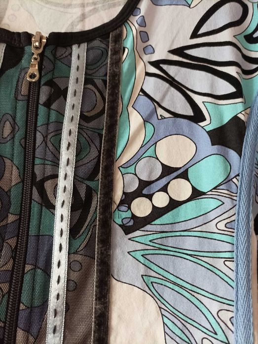 Bluzka na zamek rozm 50/22