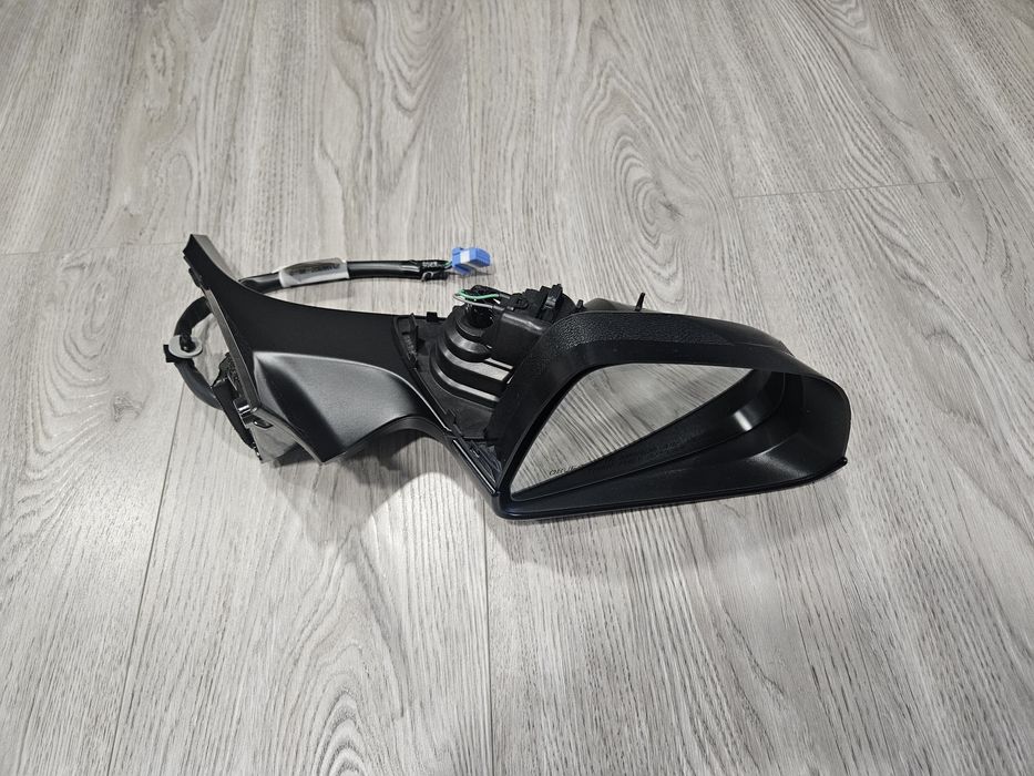 Tesla model 3 17-23 1592032-00-D