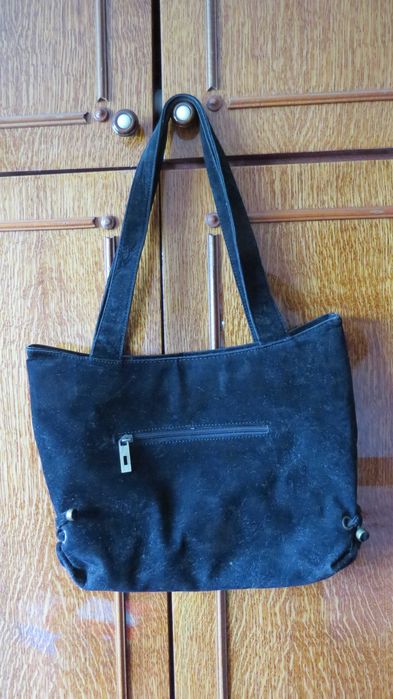 Сумка жіноча з ручною вишивкою